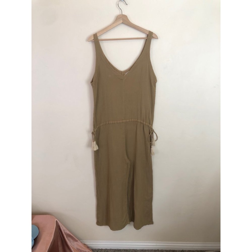 Women’s Sleeveless Khaki Jumpsuit with Drawstring Waist